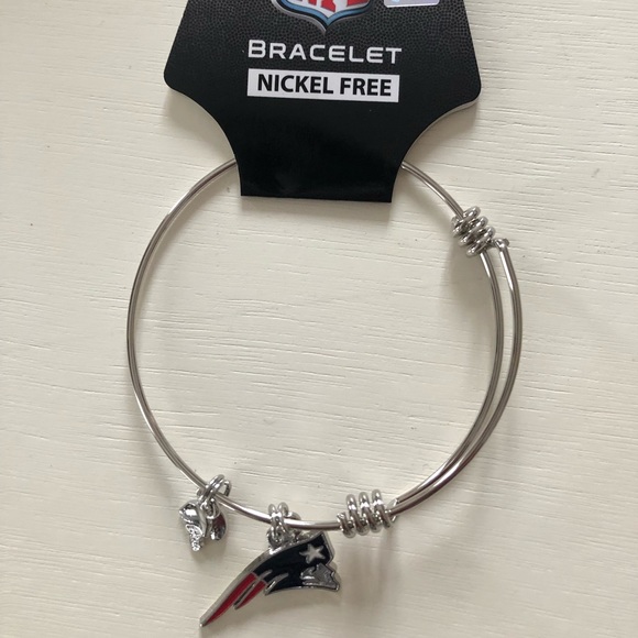 NFL Jewelry - BOGO! NWT! Patriots charm bracelet